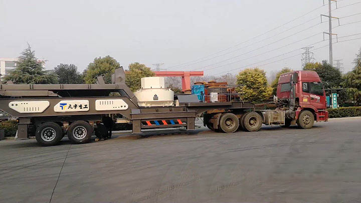 移動(dòng)式鵝卵石制砂機(jī)發(fā)貨實(shí)圖 移動(dòng)式鵝卵石制砂機(jī)發(fā)貨實(shí)圖