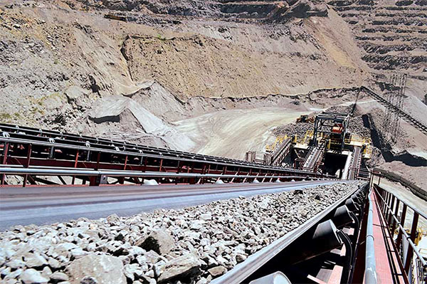 砂石生產(chǎn)線現(xiàn)場 砂石生產(chǎn)線現(xiàn)場