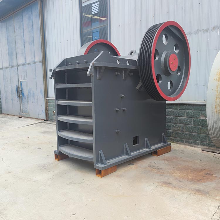 鄂式破碎機(jī) 鄂式破碎機(jī)